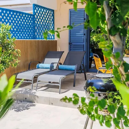 Nyaraló Seasons Boutique Townhouse Paphos