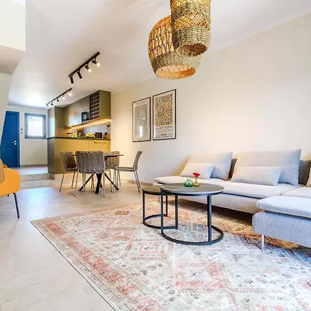 Seasons Boutique Townhouse 度假居